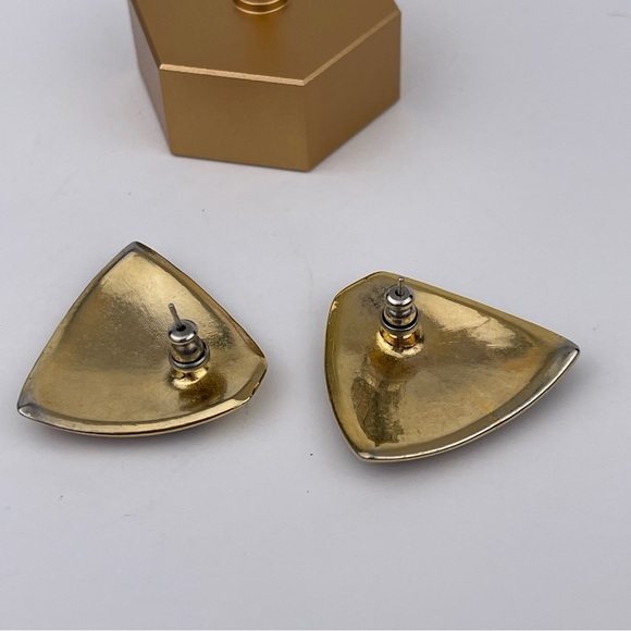 VTG 90s Abstract Gold Tone + Maroon Triangle Earrings - Picture 5 of 6